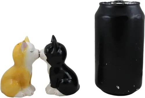 Vista 6 de Ebros Gift Juego de salero y pimentero de cerámica negro y amarillo besando gatitos felinos gatos salero y pimentero figuras de San Valentín Gato