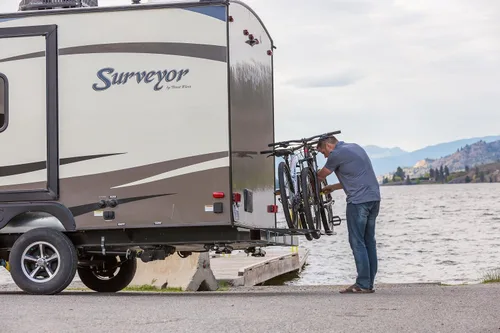 Vista 4 de Swagman soporte transportador de 2 bicicletas para defensa de caravana