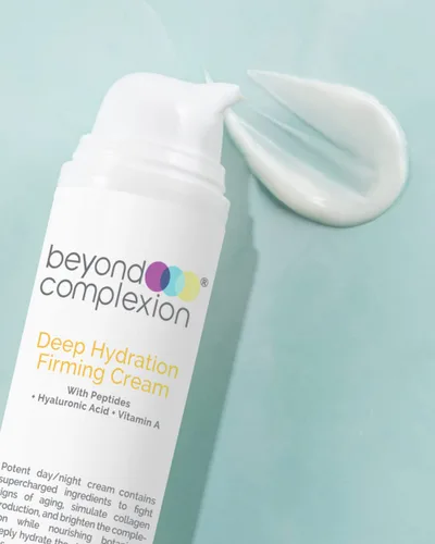 Vista 2 de Crema reafirmante de hidratación profunda con péptidos + ácido hialurónico + vitamina A