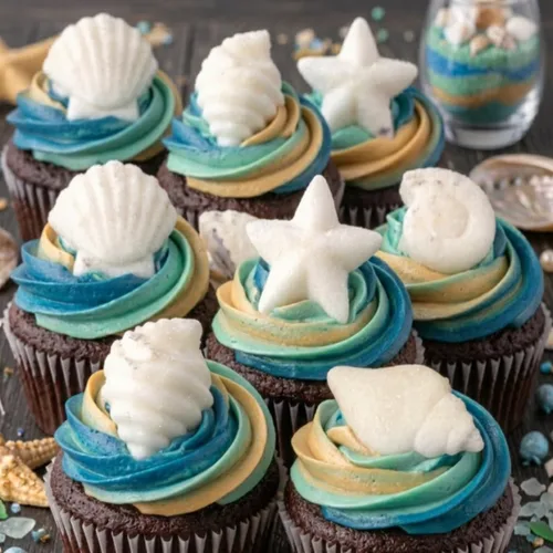 Vista 6 de Paquete de 24 decoraciones comestibles de conchas marinas blancas y estrellas de mar para decoración de pasteles, cupcakes, pasteles, pasteles