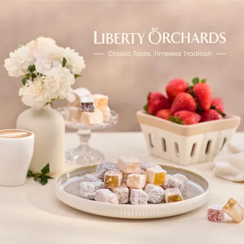 Vista 7 de Liberty Orchards, Berry Delights – Surtido de bocadillos veganos de bayas, sin gluten, nueces Lokum fresa, arándano nuez delicia turca dulces caja