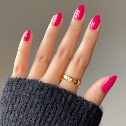 Vista 2 de Set de Esmalte de Gel DND DC, Colección Roja, Esmalte de Gel UV/LED y Laca de Uñas para Secar al Aire, Juego de Esmaltes Sin Astillas, 0.5 Onzas