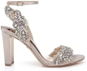 Vista 9 de Badgley Mischka Libby Crystal Embellished Evening Shoe