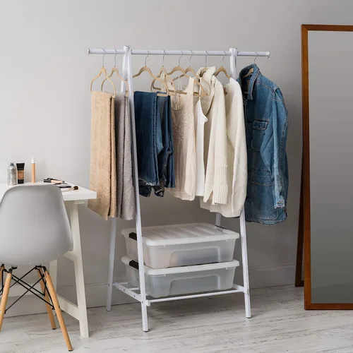 Vista 3 de Iris USA Perchero de metal de pie, blanco Adds storage space for clothing, shoes, and accessories with an open design