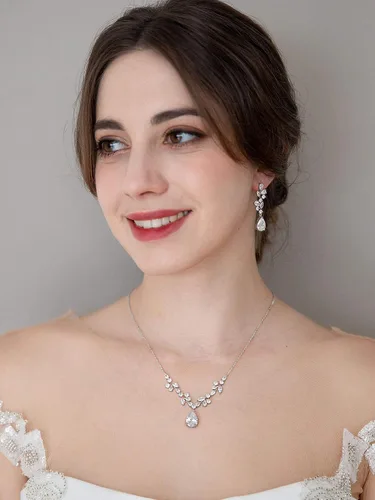 Vista 2 de SWEETV Juego de joyas de boda para novias, damas de honor, circonita cúbica, lágrima, collar y aretes, joyería de boda para mujer