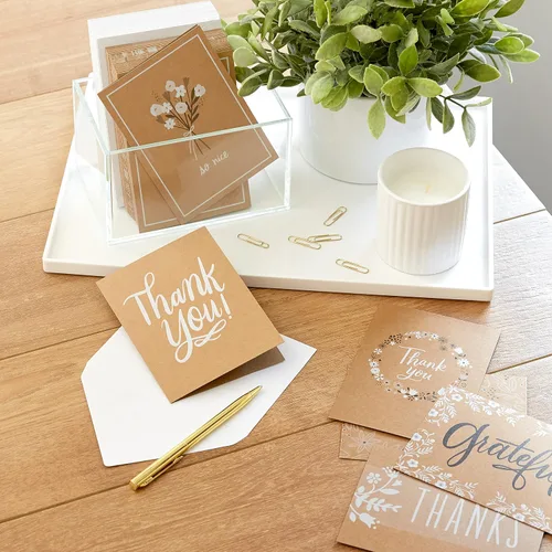 Vista 2 de Hallmark Surtido de tarjetas de agradecimiento, papel kraft rústico (48 notas de agradecimiento con sobres)
