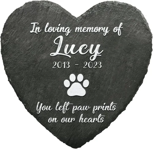 Vista 17 de Sympathy Pet Bereavement Piedra en forma de corazón con huella de perro, placa personalizada para decorar cementerios, recuerda a tus seres queridos