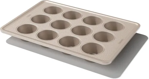 Vista 17 de OXO Good Grips - Juego de bandejas para hornear antiadherentes Pro de 2 piezas