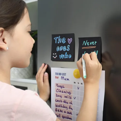 Vista 2 de Eersida Paquete de 27 notas adhesivas negras y bolígrafos metálicos, paquete de 12 unidades de 3 x 3 pulgadas, notas adhesivas negras, 600 páginas
