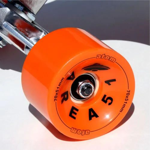 Vista 3 de Atom Drop Deck tabla de longboard de 41 pulgadas.