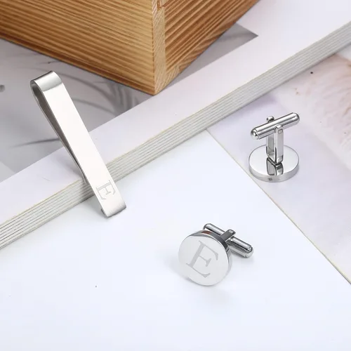 Vista 16 de LOYALLOOK - Gemelos de acero inoxidable grabados con inicial y clip de corbata, diseño de letras del alfabeto con caja de regalo, A-Z