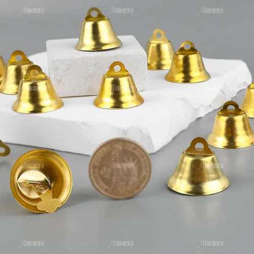 Vista 5 de AUEAR, Mini cascabeles dorados de la libertad para hacer manualidades, campanillas de viento y decoración de recuerdos