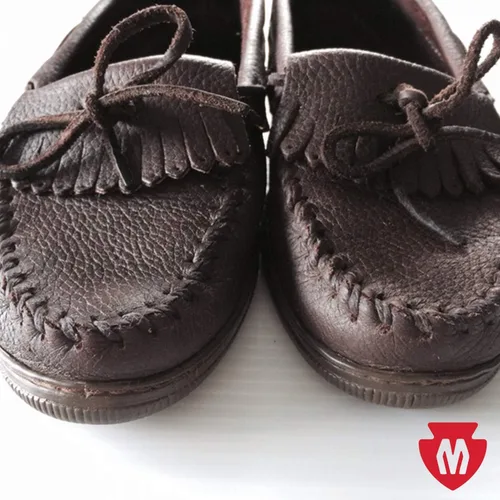 Vista 7 de Minnetonka Mocasín Kilty con flecos Moosehide para mujer