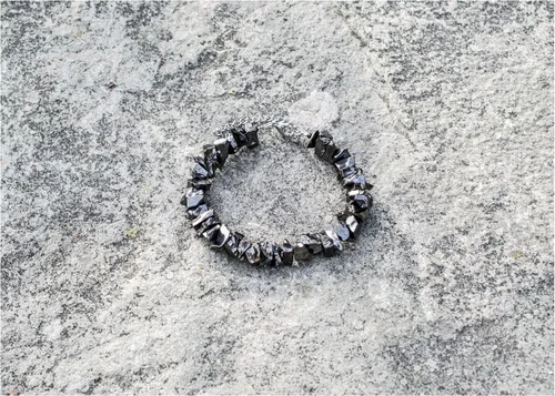 Vista 4 de Wallystone Gems Pulsera premium Shungite Noble Elite para hombres y mujeres, neutralizador 5GWi-Fi para equilibrio de chakras raíz y conexión a