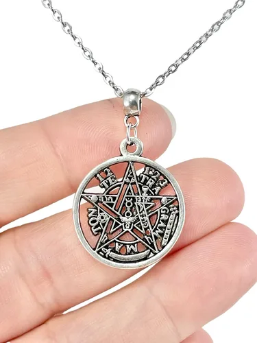 Vista 3 de Tetragrammaton - Colgante de plata con dije de Yahweh con cadena de acero inoxidable