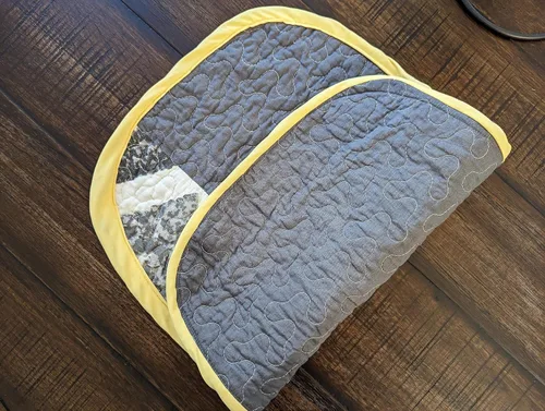 Vista 3 de Handcrafted in the USA, Set of 6 Patchwork Quilted Placemats: 100% Cotton Embodying Farmhouse Elegance in Artisan's Harmony of Grey Shades and Yellow