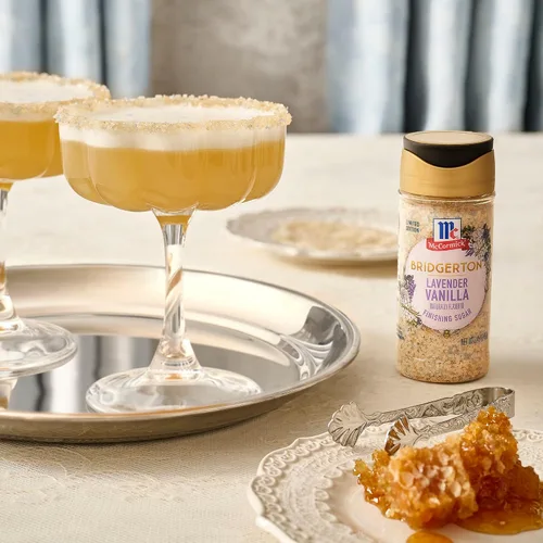 Vista 12 de McCormick Bridgerton - Azúcar de acabado, vainilla de lavanda, edición limitada, notas florales de lavanda, sabor a vainilla suave, para pasteles