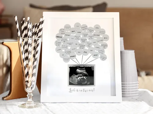 Vista 4 de Pearhead Libro de Firmas para Baby Shower y Marco de Fotos de Recuerdo de Ecografía con 50 Pegatinas de Globos, Inserto de Foto de 12.7 cm x 10.16