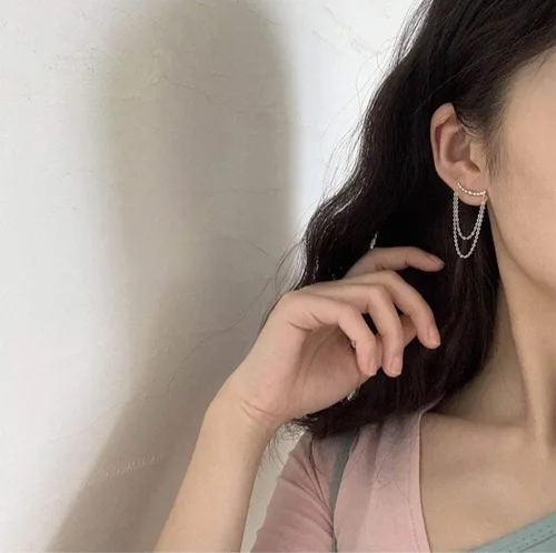 Vista 2 de SLUYNZ Aretes colgantes de plata de ley 925 para mujer, aretes colgantes de borla, bolas pequeñas