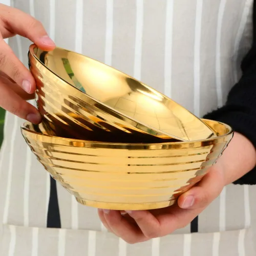 Vista 3 de Juego de tazones de sopa de fideos japoneses para ramen, 2 juegos (7.09 pulgadas) dorado de doble capa de acero inoxidable 18/8 con palillos y Oro