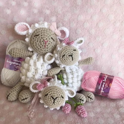 Vista 4 de JubileeYarn Amigurumi Select - Hilo de acrílico para bebé - Surtido de inspiración 83-4 madejas