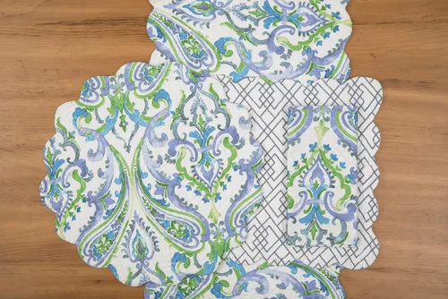 Vista 7 de C&F Home Juliet - Juego de 6 manteles individuales rectangulares acolchados reversibles con patrón de cachemira azul, verde y blanco