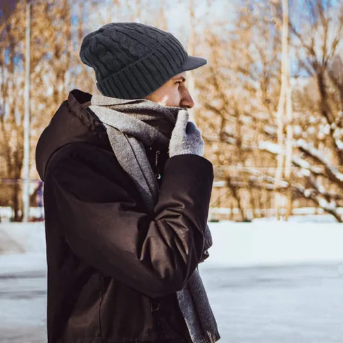 Vista 6 de Ruphedy Gorro para hombre con ala de invierno de punto grueso polar visera Beanie con Bill B5042