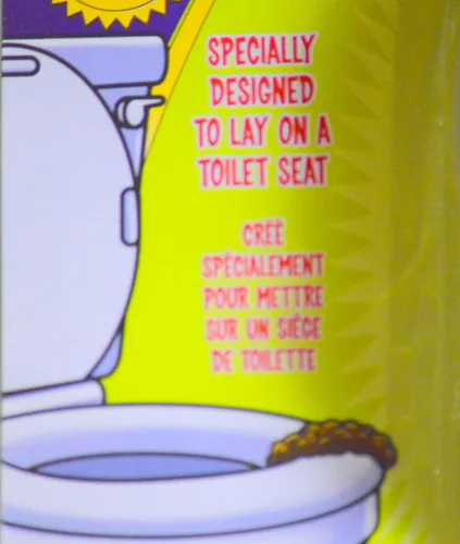 Vista 2 de Hilarante hule de 4 pulgadas falsa caca humana mierda Turd - Divertida broma gruesa por funny poop