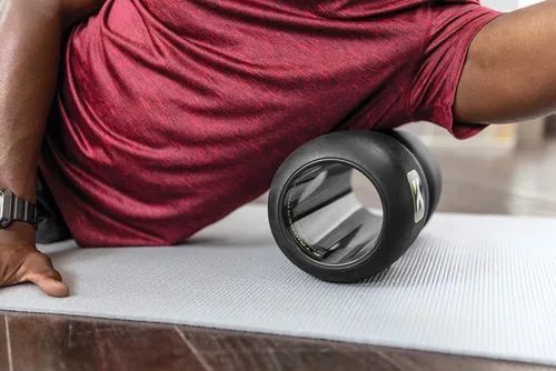 Vista 5 de Trigger Point Performance Rodillo de espuma TriggerPoint Channel para ejercicio, masaje de tejido profundo y recuperación muscular (13 pulgadas)