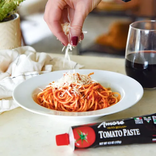 Vista 6 de Amore - Pasta de pimiento, tubo de 3.2 onzas