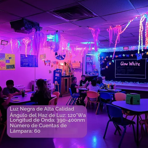 Vista 3 de Paquete de 2 Luces Negras LED de 40W IP66 Impermeables, Luz Negra con Enchufe e Interruptor, Reflector para Fiesta Fluorescente, Decoración
