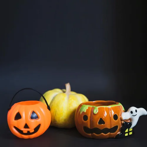 Vista 8 de 4E's Novelty Paquete de 24 mini cubos de calabaza para dulces de Halloween a granel para niños, bolsas de golosinas de Halloween, rellenos de bolsas