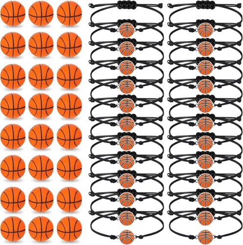 Vista 7 de Juego de 48 piezas de suministros de fiesta de fútbol, 24 pulseras inspiradoras de fútbol, 24 mini bolas de espuma antiestrés para deportes, fiesta