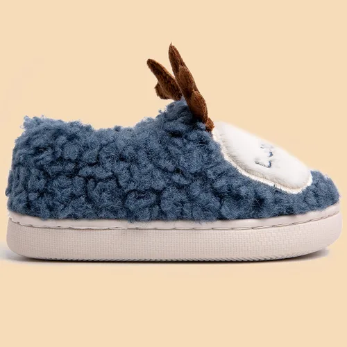 Vista 3 de Pantuflas de peluche de suela antideslizante ideales para el invierno, disponibles en diferentes colores y modelos de animalitos, para niños y niñas