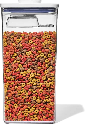 Vista 14 de OXO Good Grips Recipiente POP para mascotas – 2.6 L/2.8 Qt Ideal para hasta 3 libras de comida para perros o 2 libras de comida para gatos Blanco
