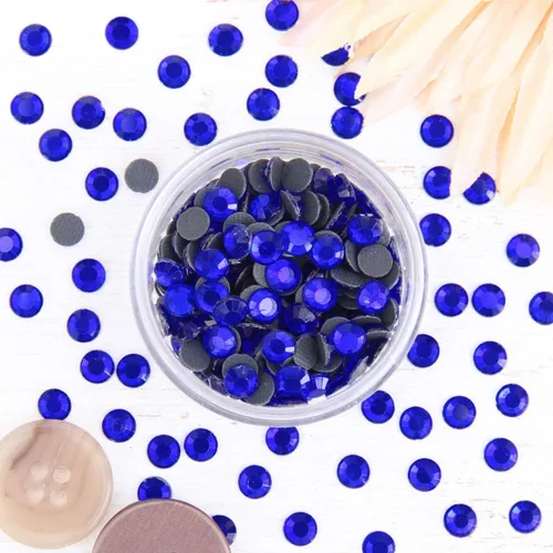 Vista 39 de Estrás para aplicar con calor - 6SS, 10SS, 16SS, 20SS, 30SS - 32 colores Iron-on hotfix rhinestones - add brilliant sparkle to apparel, denim