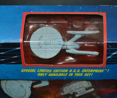 Vista 2 de Micro Machines Set de coleccionista de edición limitada de Star Trek