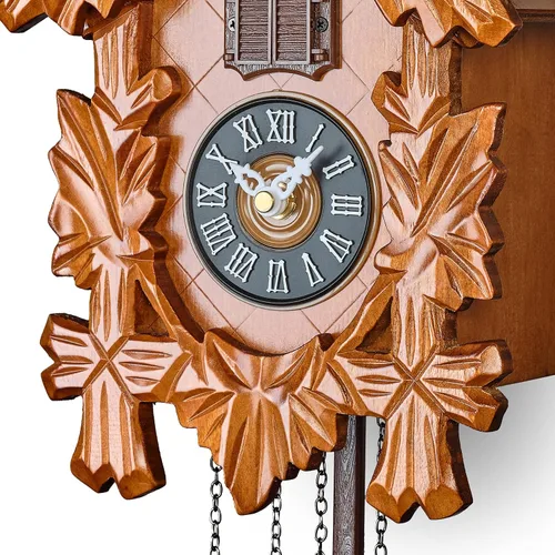 Vista 8 de TIMEGEAR Reloj de cuco pequeño con modo nocturno, pájaro tallado a mano y péndulo oscilante (cereza)