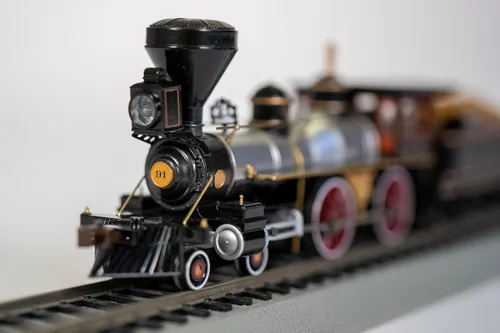 Vista 3 de Bachmann Trenes - 4-4-0 American - Locomotora DCC Ready - Santa FE con carga de madera - Escala HO
