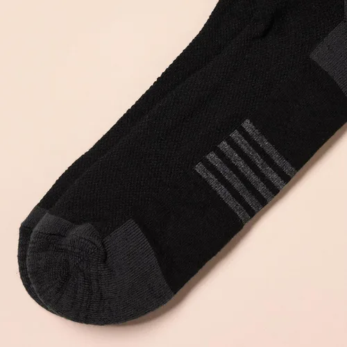 Vista 4 de Tienda Essentials Calcetines de algodón de alto rendimiento para hombre con control de humedad, atléticos, transpirables, 6 pares