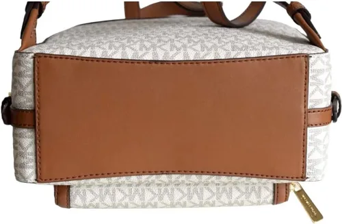 Vista 6 de Michael Kors Jaycee - Mochila con logotipo mediano, Vainilla, Mochila
