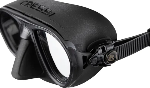 Vista 4 de Cressi Máscara de buceo para adultos, parada de niebla, bajo volumen, vista amplia - Calibro: hecho en Italia
