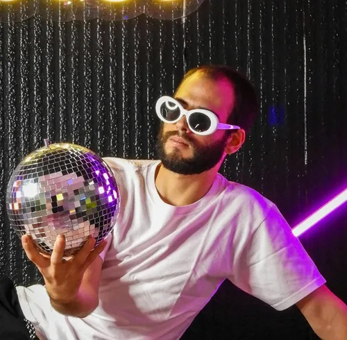 Vista 8 de FEISEDY Gafas de sol blancas ovaladas Clout Goggles para mujeres y hombres, retro, redondas, de moda, con montura, marco de disfraz estilo Clueless