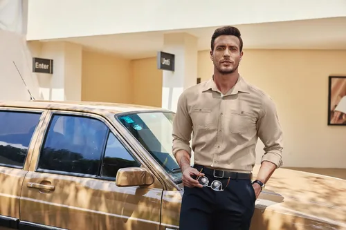 Vista 4 de COOFANDY Camisa de vestir ajustada para hombre, casual, con botones, de manga larga, con bolsillos