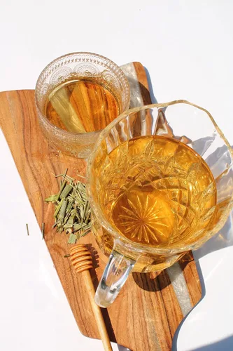 Vista 5 de BIO HERBAL CABALLO NATURAL TÉ DE HOJAS SUELTAS SECAS DE PERÚ. COLA DE CABALLO TE-1,4 OZ-40 GR.- Y 15 BOLSAS DE TÉ DESECHABLES PARA TÉ SUELTO.