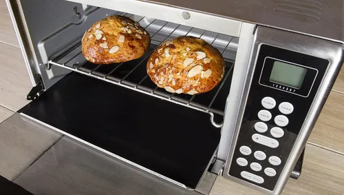 Vista 2 de Kitchen + Home Toaster Oven Liner – Resistente 100% libre de PFOA y BPA – Revestimiento antiadherente reutilizable para horno tostador