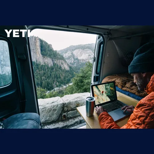Vista 8 de YETI Rambler - Vaso de acero inoxidable con aislamiento al vacío de 20 onzas con tapa MagSlider Todo acero inoxidable