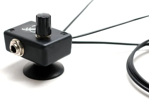 Vista 3 de Myers Pickups The Grip Plus 6 - Sistema de micrófono de acordeón para piano y agudos con 3 microcuellos de cisne flexibles