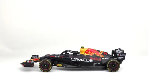 Vista 3 de Maisto Tech R/C 1:24 2023 Oracle Red Bull Racing RB19, Pérez #11
