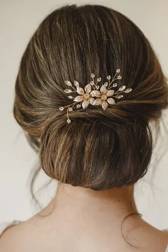 Vista 2 de SWEETV Peine de pelo de novia dorado, hecho a mano, pinza para el pelo de boda, accesorios para el cabello para mujer Dorado-b